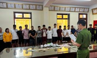 Đưa nhau lên đồi đánh bạc, 20 đối tượng bị bắt