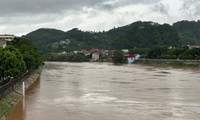 Cảnh báo lũ trên các sông từ Quảng Trị đến Quảng Ngãi gây ngập lụt