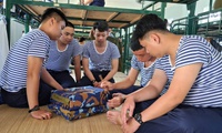 Ngày đầu tiên của tân binh ở Vùng 3 Hải quân