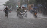 Cảnh báo mưa kéo dài ở miền Trung