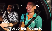 Đang đi taxi, du khách Ấn Độ bất ngờ nói một câu khiến tài xế bật cười