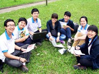 &quote;Số phận' bốn đại học quốc tế giờ ra sao?