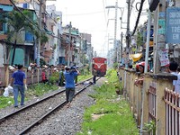 Lao vào đoàn tàu tự tử, thi thể không còn nguyên vẹn