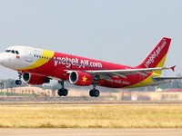 Máy bay VietJetAir hạ cánh sai đường băng