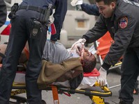 Mỹ: 2 cảnh sát New York bị bắn chết trong xe tuần tra