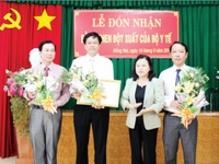 Ðược Bộ Y tế tặng bằng khen và thưởng đột xuất