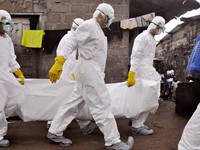 Đã có gần 6.600 người trên thế giới tử vong vì virus Ebola