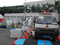 Diễn tập phòng, chống bệnh Ebola tại sân bay Tân Sơn Nhất