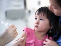 Rất hiếm gặp sốc phản vệ khi tiêm vắc xin sởi - rubella