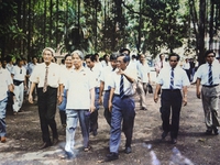 Người đến từ cánh đồng