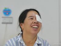 Hàng triệu người mù sẽ hết mù nhờ giác mạc nhân tạo