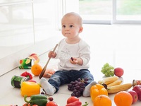 Khi nào cần cho trẻ uống vitamin C?
