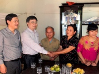 Con gái liệt sỹ đảo Gạc Ma đã chính thức được tuyển dụng