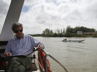 Ngoại trưởng John F. Kerry: Từ Xuồng Cao tốc đến Sông Mekong Bền vững