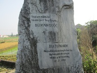 “Thôi em nằm lại với đất lành...”