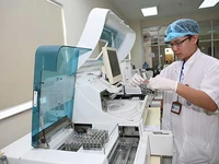 Ðừng bắt các bác sĩ phải “thi hành án tử” cho bệnh nhân