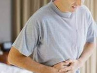 Đau hạ sườn phải có phải mắc bệnh viêm đại tràng?
