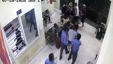 Kịp thời cứu sống hành khách 72 tuổi có dấu hiệu đột quỵ trên tàu SE2
