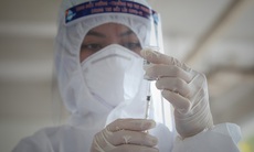 Trưa 10/10: Cả nước đã tiêm hơn 53,7 triệu liều vaccine COVID-19; Tây Ninh, Bến Tre ghi nhận thêm F0