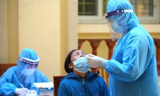 Người bệnh không phải chi trả xét nghiệm COVID-19 khi đến khám và điều trị tại cơ sở y tế công lập