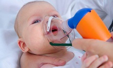 Viêm phổi ở trẻ em: Triệu chứng và cách phòng bệnh