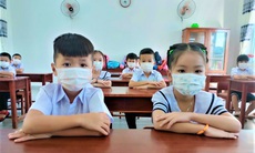 Có học sinh là F0, nhiều địa phương khẩn cấp dừng đến trường