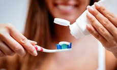 Vệ sinh răng miệng kém có nguy cơ mắc COVID nghiêm trọng