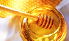 Mật ong - Vị thuốc bổ phế, nhuận tràng