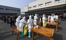 Lo ngại bùng phát COVID-19, Trung Quốc kêu gọi công nhân hạn chế về quê ăn Tết Nguyên đán