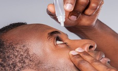 Giải pháp mới giúp cải thiện tầm nhìn gần ở người lão thị