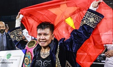 Nữ võ sĩ vô địch thế giới Thu Nhi, câu chuyện truyền cảm hứng cùng âm nhạc sau đêm Giáng sinh