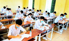 Giãn cách xã hội, học sinh Hà Nội nhận giấy chứng nhận kết quả thi THPT tại nhà