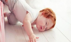 Trẻ ngã đập đầu mạnh mới gây tổn thương não - Quan  niệm sai lầm