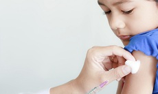 Trẻ em không được tiêm vaccine COVID-19 có đáng lo trước đại dịch?