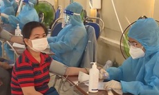 Khánh Hòa: Tiêm vaccine phòng COVID-19 cho cả người không có hộ khẩu tạm trú