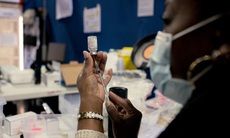 Tại sao ngày càng nhiều người tiêm vaccine ngừa COVID-19 khác nhau?