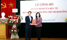 Quyền Bộ trưởng Đào Hồng Lan trao quyết định điều  động, bổ nhiệm Viện trưởng Viện Dinh dưỡng
