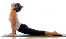 8 động tác kéo giãn giảm đau lưng có thể thực hiện mọi lúc
