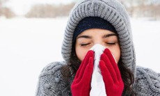 8 cách để giảm bớt các triệu chứng của cảm lạnh