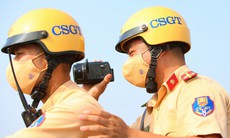 CSGT quay phim, ghi hình hàng trăm phương tiện đi vào làn dừng xe khẩn cấp Vành đai 3