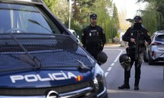 Sau ĐSQ Ukraine, Đại sứ quán Mỹ tại Tây Ban Nha cũng nhận bom thư