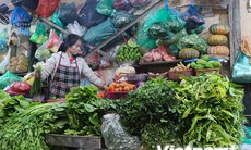 Hà Nội: Giá rau xanh bắt đầu 'giảm nhiệt' tại các chợ dân sinh
