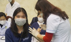 Quảng Bình: Số ca cộng đồng vượt 2000 ca/ngày, không để sót đối tượng tiêm vaccine