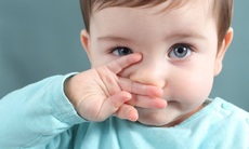 Viêm mũi họng ở trẻ sơ sinh: Nguyên nhân và cách chăm sóc