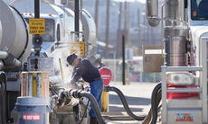 Giá xăng dầu tại Mỹ tăng kỷ lục
