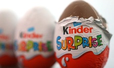 Đề nghị thu hồi kẹo trứng socola Kinder do có khả năng nhiễm khuẩn Samonella spp