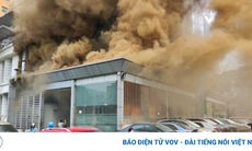 Cháy lớn tại nhà hàng Bay Buffet phố Hoàng Ngân, Hà Nội