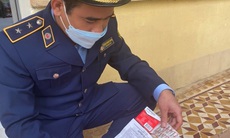 'Bỏ của chạy lấy người' khi giao thuốc, kit test COVID nhập lậu  