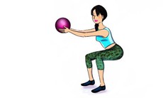 5 bài tập với bóng giúp tăng cường cơ bắp