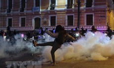 Ecuador: 18 cảnh sát mất tích trong vụ tấn công của người biểu tình